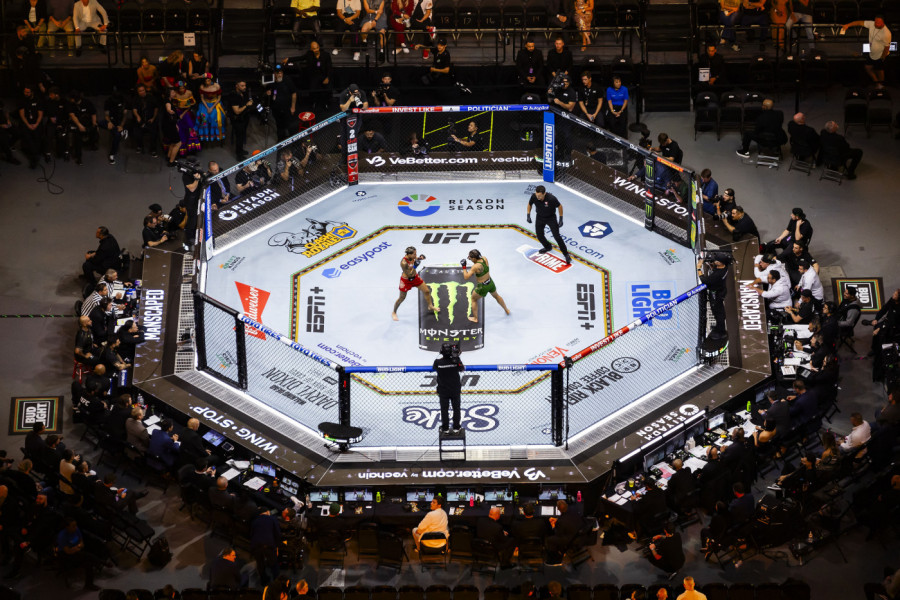 KAKO STATI NA PUT ARSENALOVIM KORNERIMA: Premijerligaš angažovao MMA borca da im pomogne oko prekida (VIDEO)