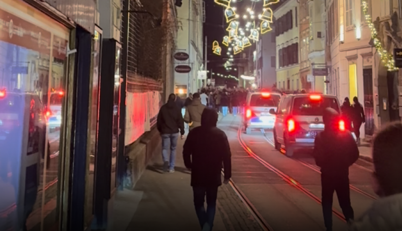 STIGLE DELIJE: Najvatreniji navijači Crvene zvezde "ZAPALILI" GRAC! (VIDEO)