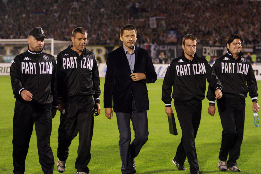SAM SE NUDI: Miroslav Đukić želi na klupu crveno-belih!
