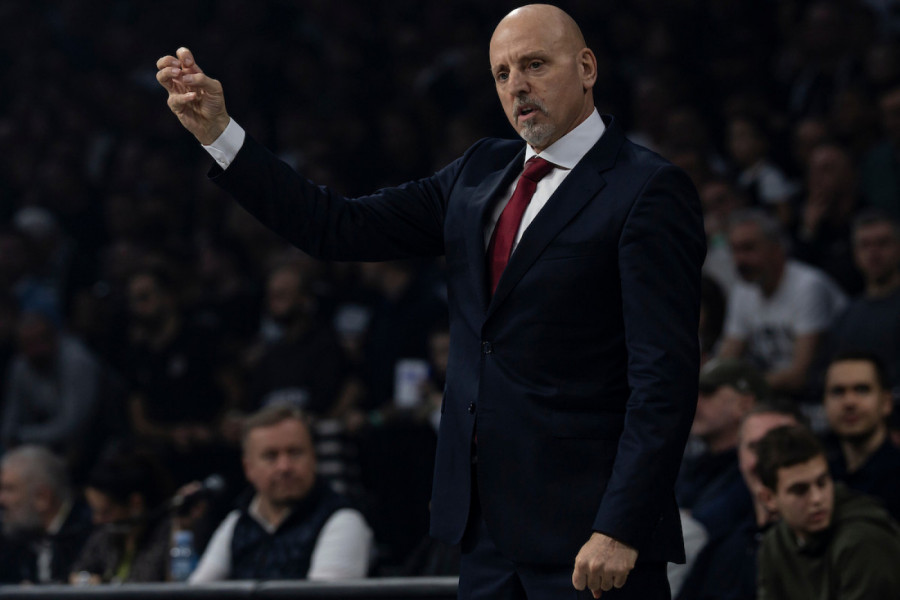OBRADOVIĆ POSLE POBEDE NAD FENEROM: "Kada bih pričao o prilagođavanjima, otkrio bih nešto što protivnici ne smeju da znaju" (VIDEO)