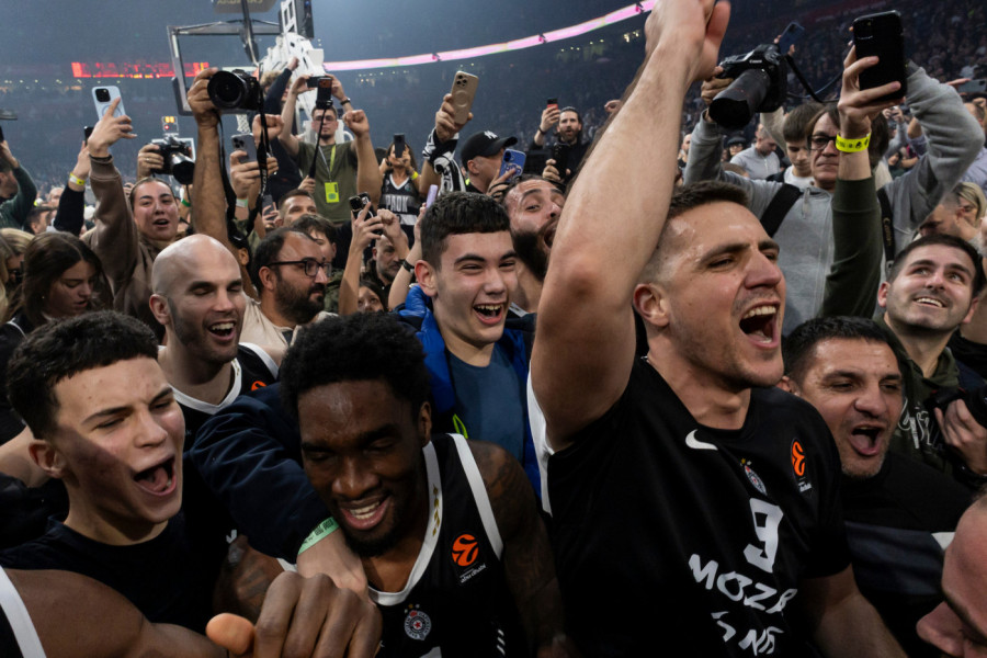 KO BI OVO OČEKIVAO? KAKAV PREOKRET! Partizan drastično poboljšao šanse za plasman u top 10 Evrolige – Grobari u ekstazi!