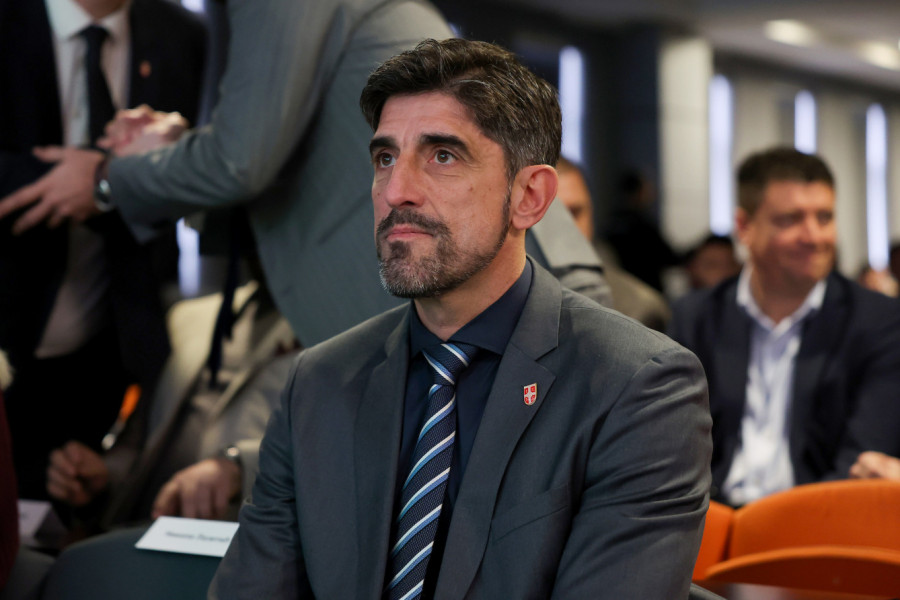SAD JE SVE POZNATO: Evo ko je zaslužan što je Paunović preuzeo Srbiju