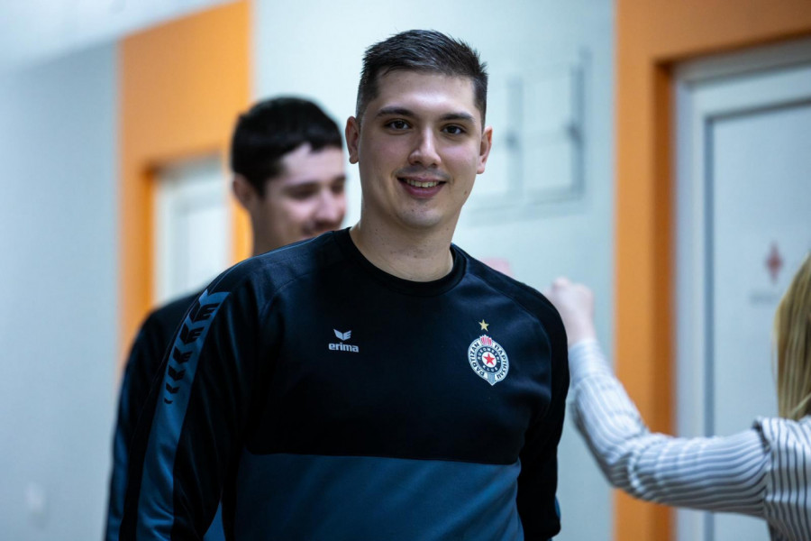 PORAZI BOLE, A TO MI JE NAJVEĆA ŽELJA: Golman Partizan AdmiralBeta iskren do koske