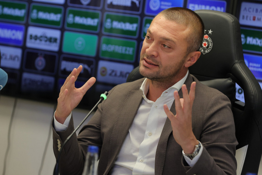 ILIEV ODVODI FUDBALERE IZ PARTIZANA?! Bivši sportski direktor crno-belih bi ponovo da aktivira transfer-bombe