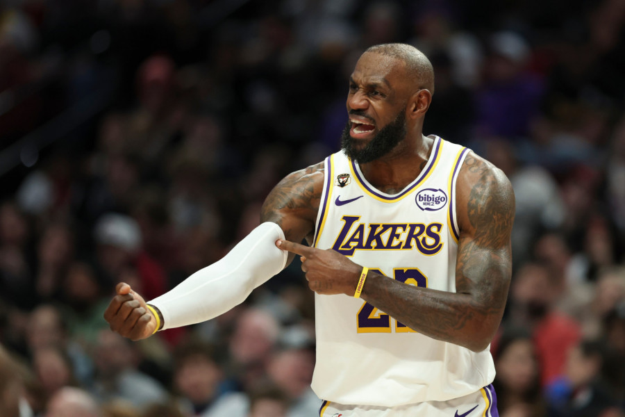 NIKO NIKAD KAO ON! Lebron Džejms oborio rekord po broju odigranih mečeva u NBA ligi! (VIDEO)