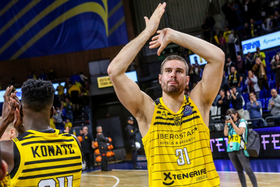 LEGENDE SRPSKE KOŠARKE I OSVAJAČ EVROLIGE IZ GRČKE ZA KOŠARKAŠKI SPEKTAKL U INĐIJI!