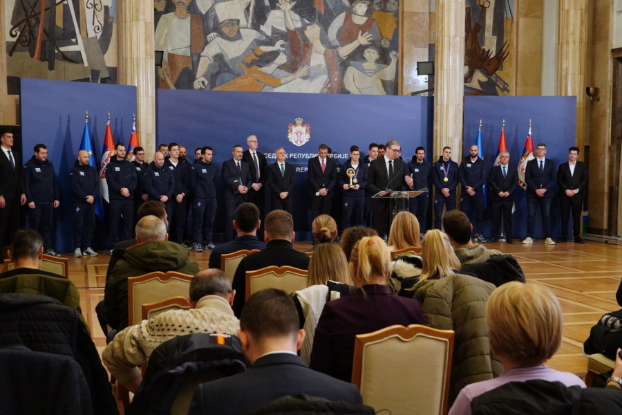 EVO ZAŠTO MANDIĆ I ĆUK NISU BILI KOD VUČIĆA: Ovo je objašnjenje za nedolazak na prijem zlatnih vaterpolista