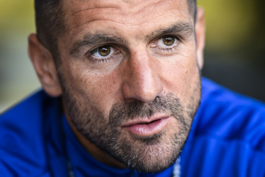 GROBARIMA SE OVO NEĆE SVIDETI: Mitrović se ne odriče crveno-bele boje!