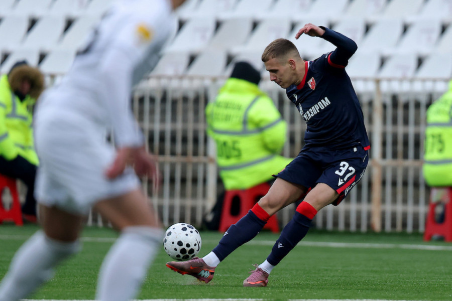 ŠAMPION KRENUO U PROLEĆNE BORBE: I ON je došao da podrži Crvenu zvezdu! (FOTO)