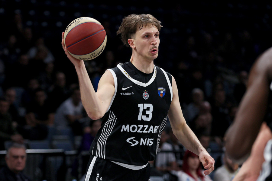 "ŽELJAN SAM!" Igrao za Zvezdu, sad je u Partizanu, a evo šta Radanov kaže pred večiti derbi u Evroligi!