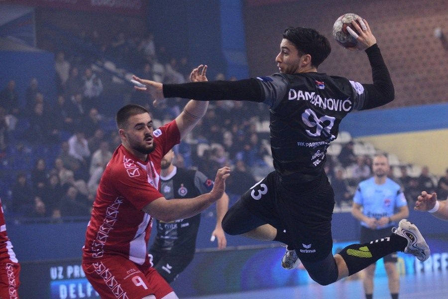 CRNO-BELA RAPSODIJA ZA KRAJ: Partizan AdmiralBet održao čas rukometa večitom rivalu i potvrdio apsolutnu dominaciju!