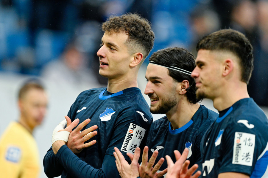 SKANDALOZNO! Igrači Hofenhajma stopama Šaćirija i Džake - bundesligaš izazvao GNEV U SRBIJI zbog ove slike! (FOTO)