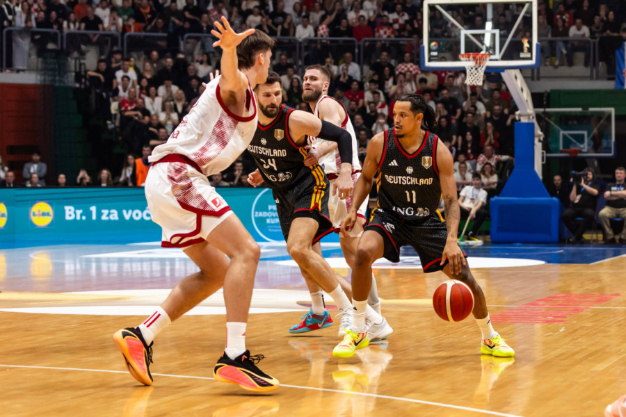 HRVATI SRUŠILI SVETSKE PRVAKE: Na krilima Šarića i Hezonje pobedili Nemačku!