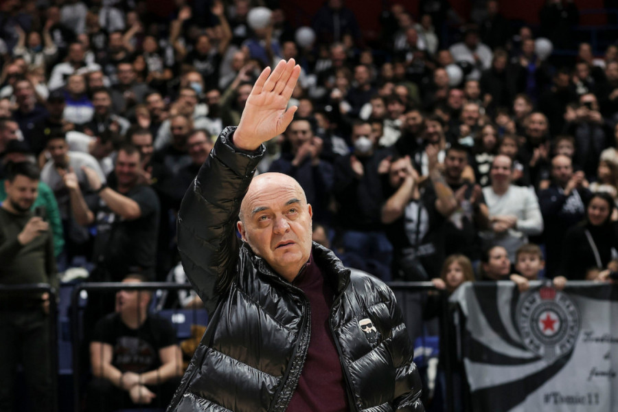 JEZIVO! Jedan detalj o Vujoševiću svi su zaboravili - a posebno danas će zaboleti grobare!