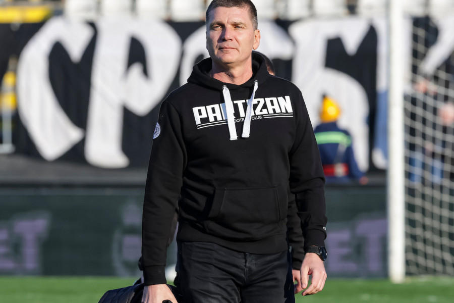 "POSTOJE PROBLEMI, PROSTOR GDE MORA DA SE DELUJE" Srđan Blagojević o pojačanjima i situaciji u Partizanu: Ne smemo da čekamo jun
