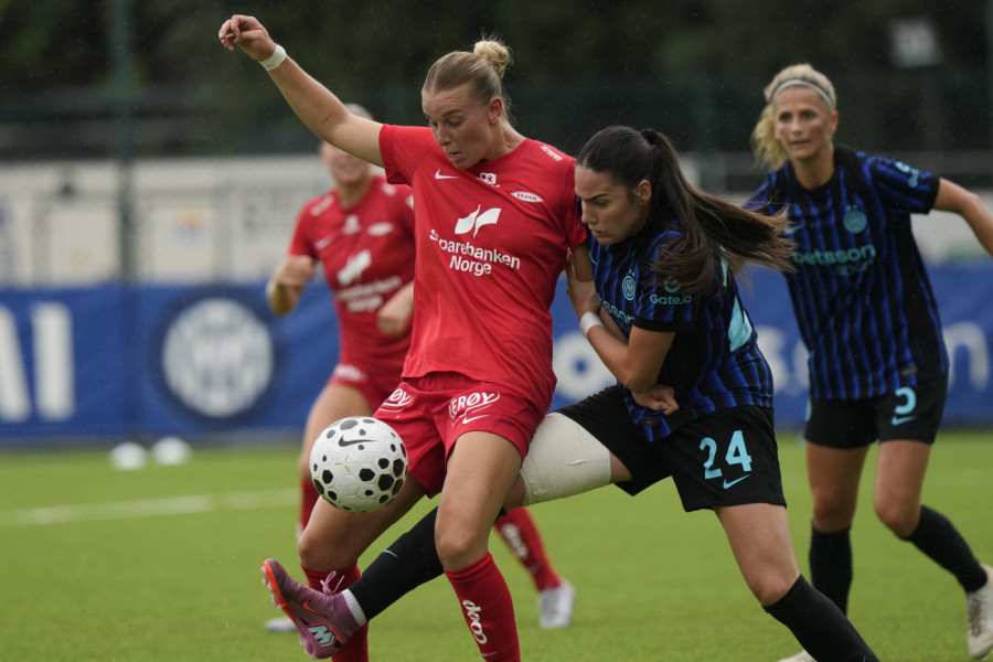 DEVOJKA SA PALA POKORILA SERIJU A: Milinkovićeva u BEST XI!