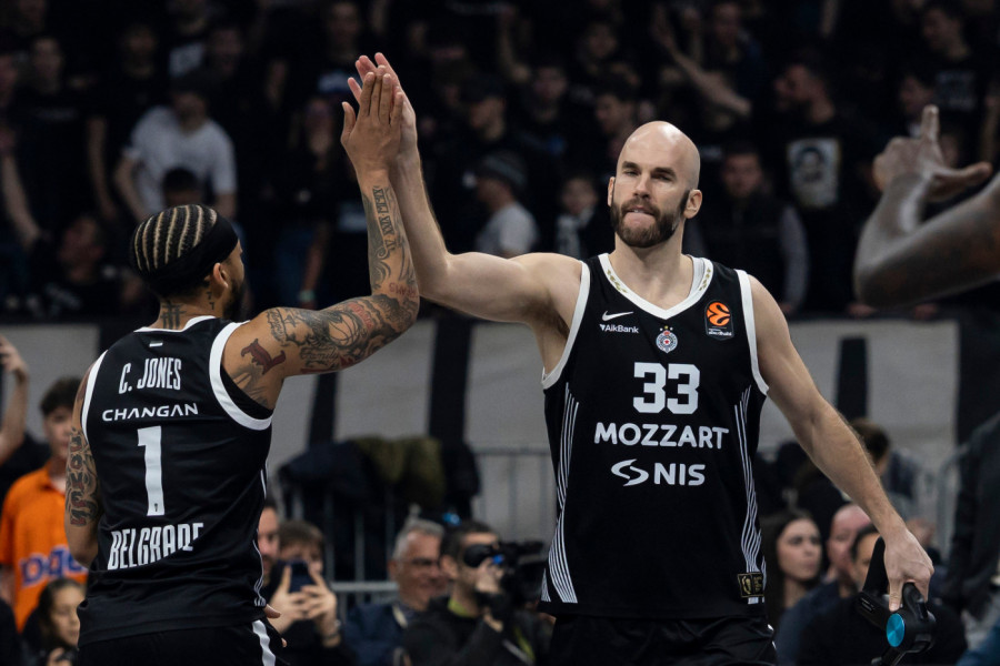 POVREDIO SE KLJUČNI IGRAČ: Partizan čuo šokantne vesti pred meč sa Zvezdom