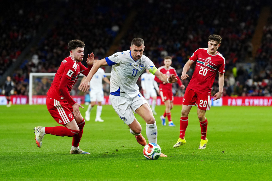 LUDILO U BARAŽU! Džeko hteo da se bije, Bosanci dogurali do penala, a tek tamo - PRAVA DRAMA! (VIDEO)