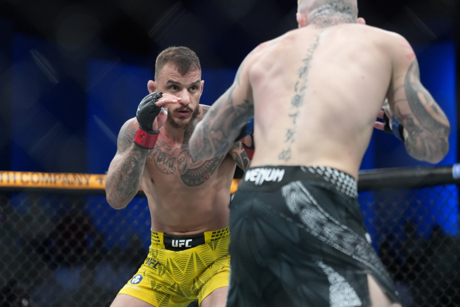 BRUTALAN PERFORMANS! Brazilac ugušio protivnika, pa poslao poruku publici (VIDEO)