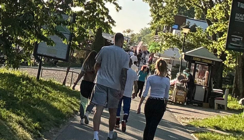 SPORTISSIMO EKSKLUZIVA! Pogledajte gde smo uhvatili Donatasa Motiejunasa posle pobede Zvezde (FOTO)