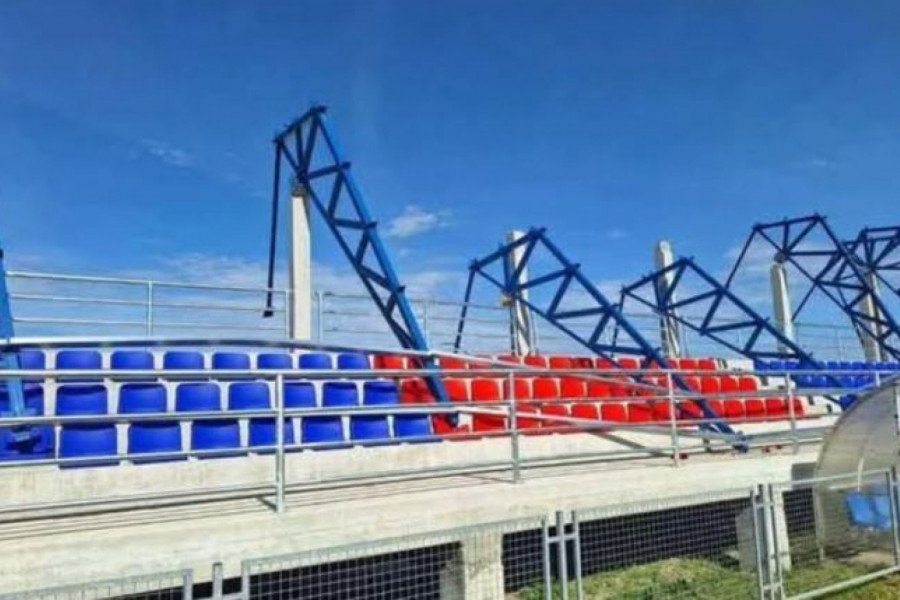 SAZNAJEMO! UŽAS U BIH! Srušio se stadion - poznato ima li povređenih (FOTO)